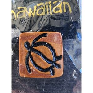 NEW Hawaiian Wooden HONU turtle Post Earrings Jewelry Hawaii Petroglyphs 1.5"